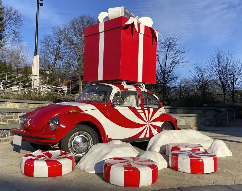 VW Christmas Parade, Townies Pizzeria, Fernandina Beach, 2 December 2023