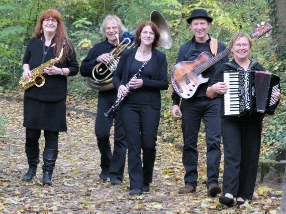 Klezmertants - Tanzen mit dem Orchester Tschemodan