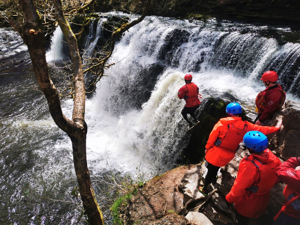 Mixed gorge walk