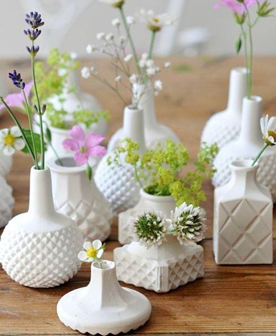 Flower Bud Vase | Pottery Workshop w\/ Siriporn Falcon-Grey