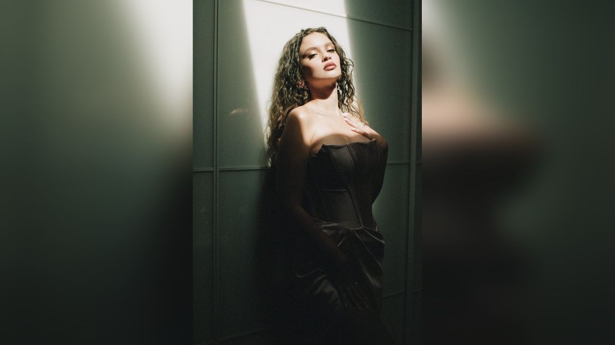 Sabrina Claudio Manchester Tickets