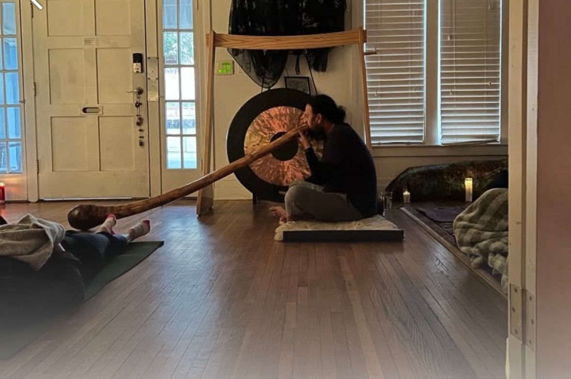 Winter Solstice Gong\/Didjeridoo Meditation