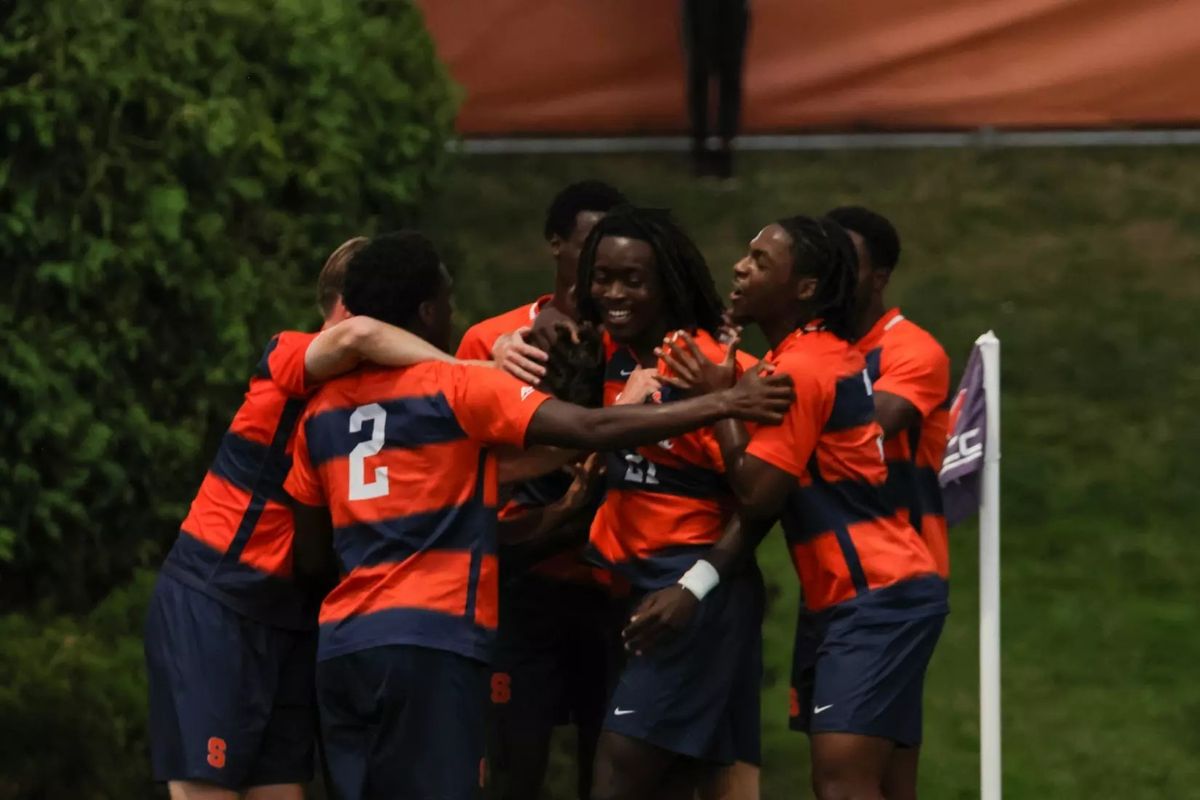 NCAA Mens Soccer First Round: Hofstra at Syracuse