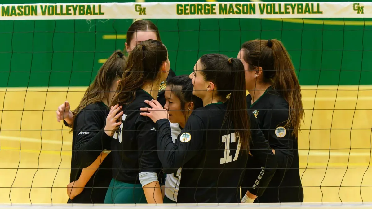 George Mason Patriots at George Washington Revolutionaries Womens Volleyball