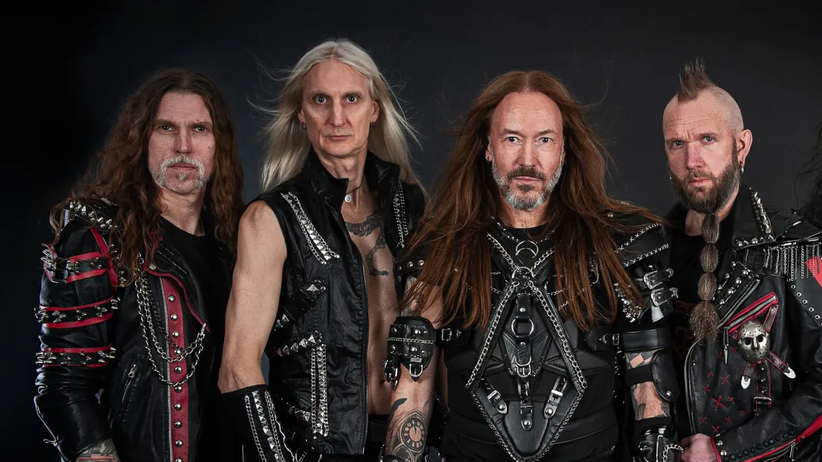 HammerFall, Evergrey, Elvenking in Pomona