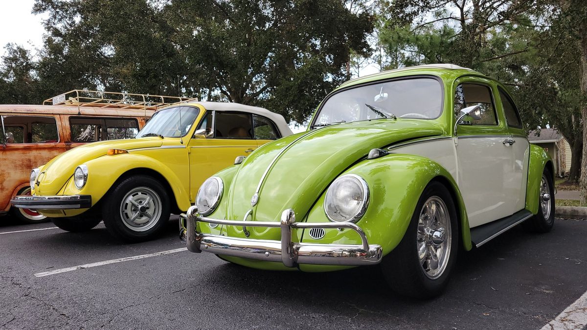 VW Night at Omi's Bar and Grill 