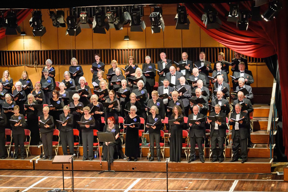 Ipswich Choral Society: Festive Performance