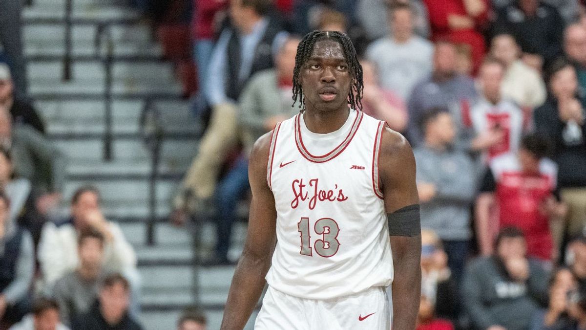 Loyola Chicago Ramblers vs. Saint Joseph's Hawks