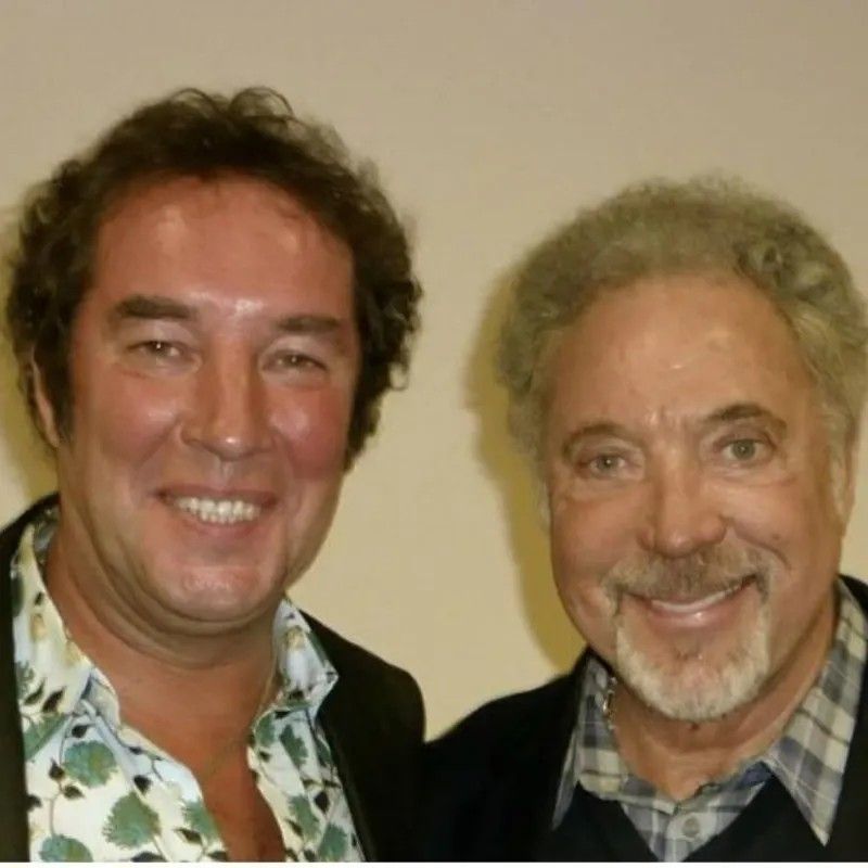 Tom Jones and Neil Diamond - The World's No1 Tribute Show 