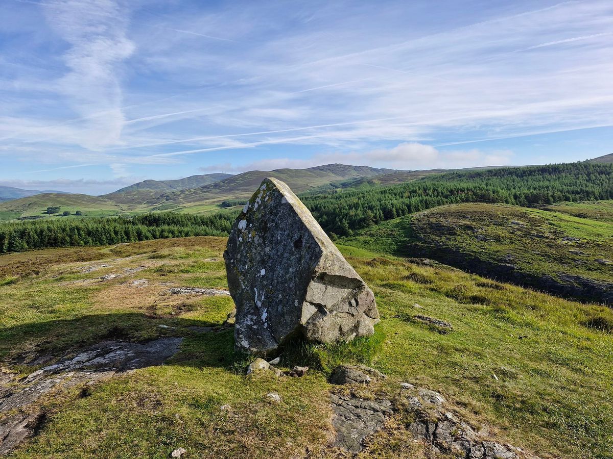 Round Mount & Carnawaddy 