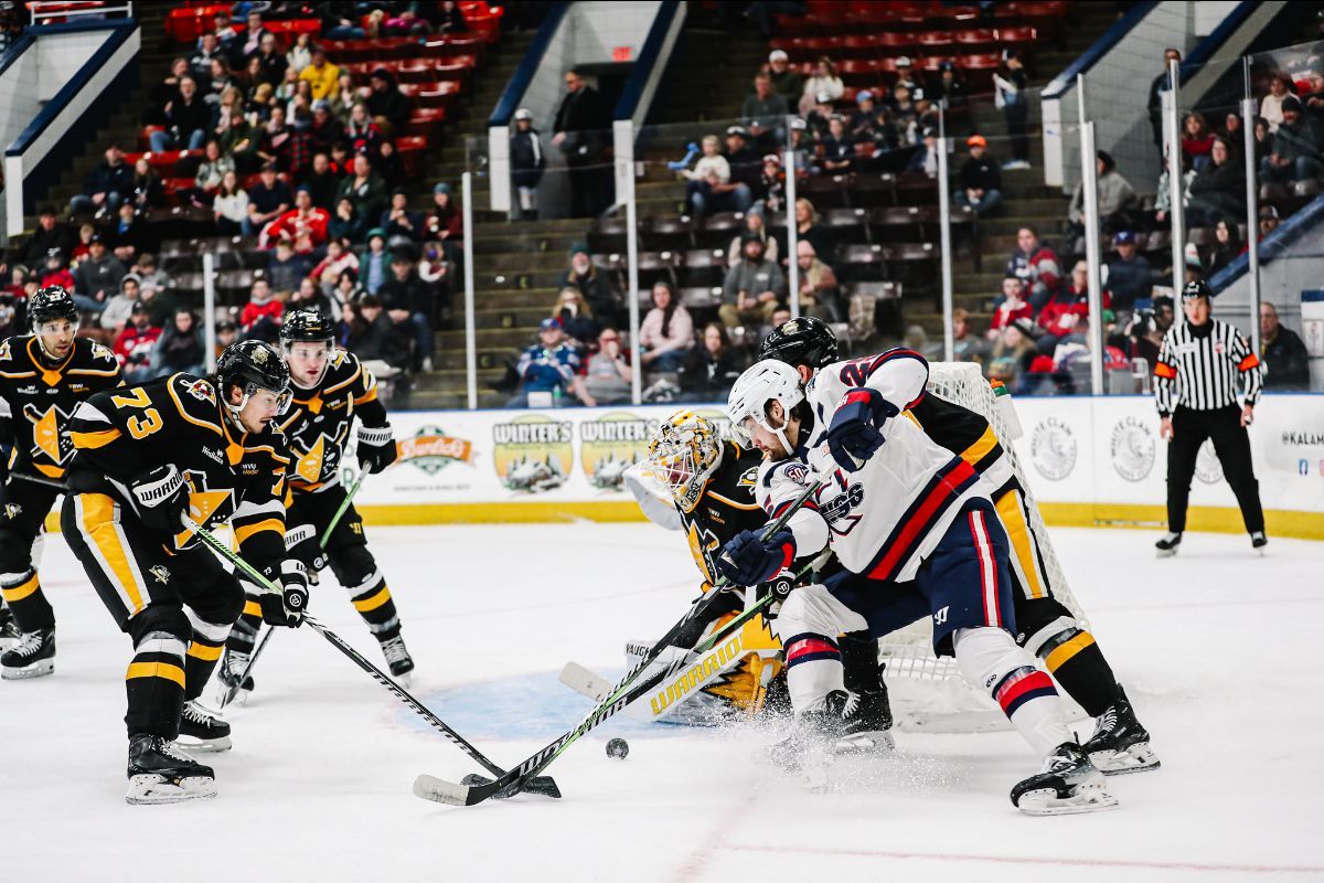 Kalamazoo Wings at Wheeling Nailers at Wesbanco Arena