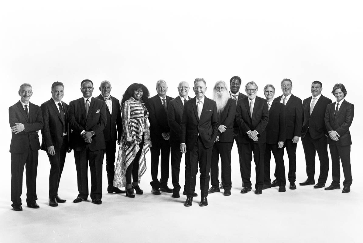 Lyle Lovett and his Large Band