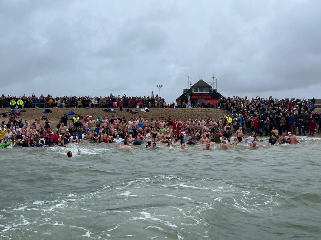 GAFIRS New Year\u2019s Day Swim