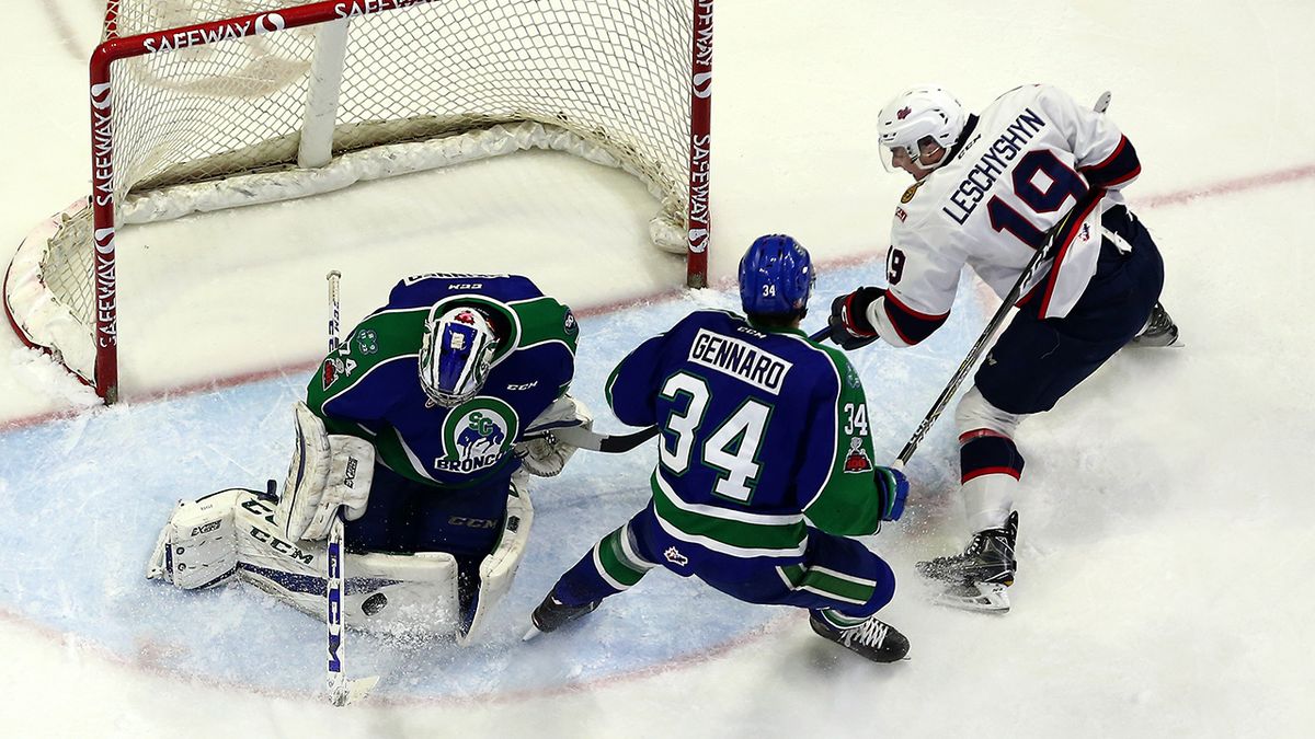 Swift Current Broncos at Regina Pats