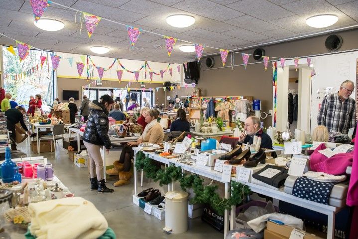  \ud83d\udecd\ufe0f Kom Snuffelen op onze Indoor Rommelmarkt! \ud83d\udecd\ufe0f