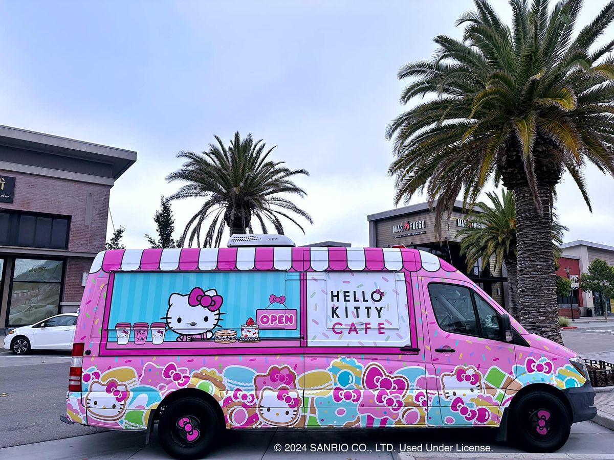 Hello Kitty Cafe Truck West - Fremont Appearance