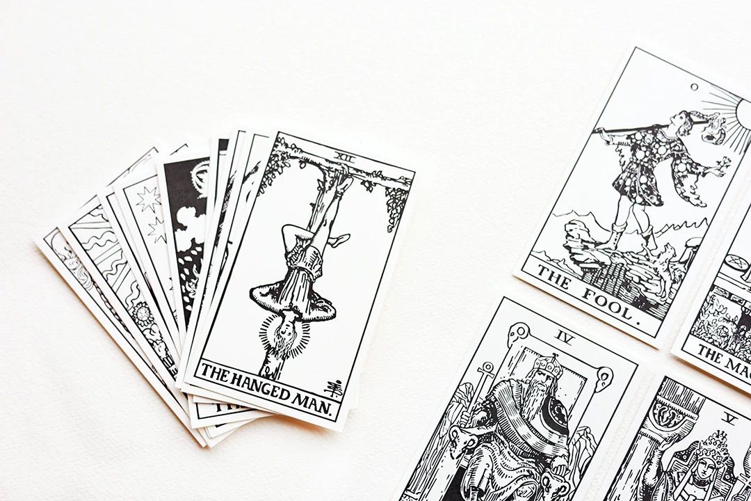 Pay what you Can Tarot Readings \u2728