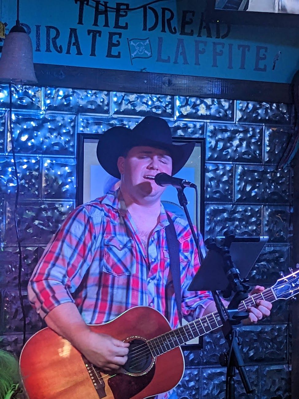 Lane Maury at Stingrays at the Dunes of Panama, Panama City Beach, Fla.