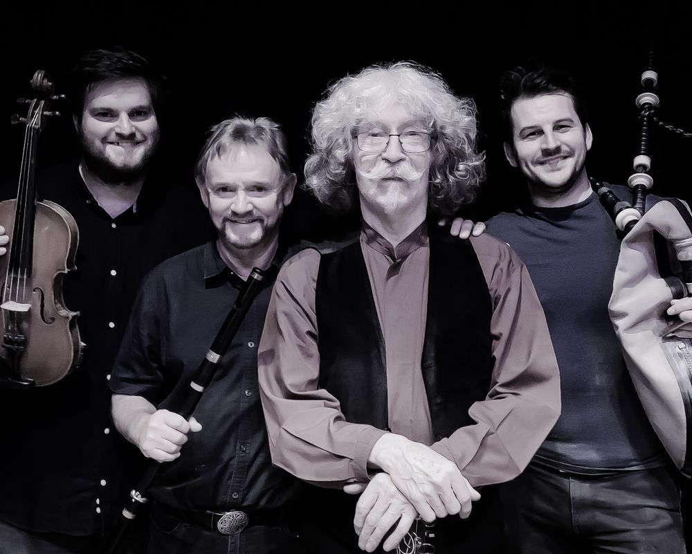 Tannahill Weavers at Davis Theatre