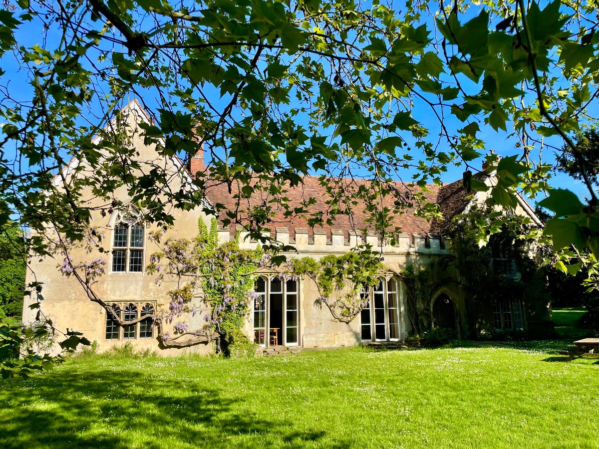 Women\u2019s Wellness Deep Rest & Relaxation Retreat Day @ the spectacular Abbey, Nr Abingdon