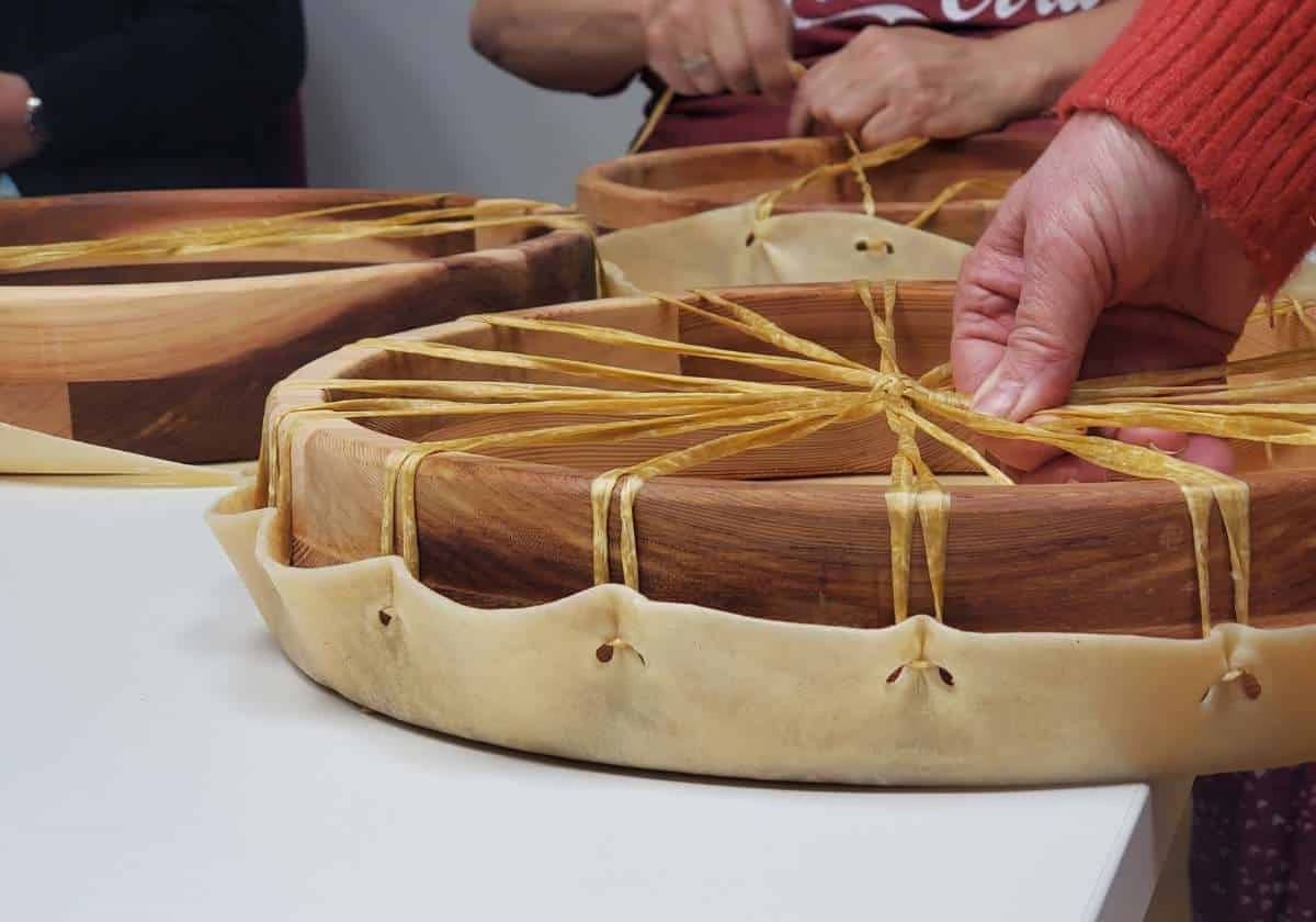 Drum Making Workshop with Walter Crow & Valerie Redzinak