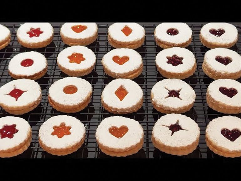 Master the Art of Baking Linzer Cookies