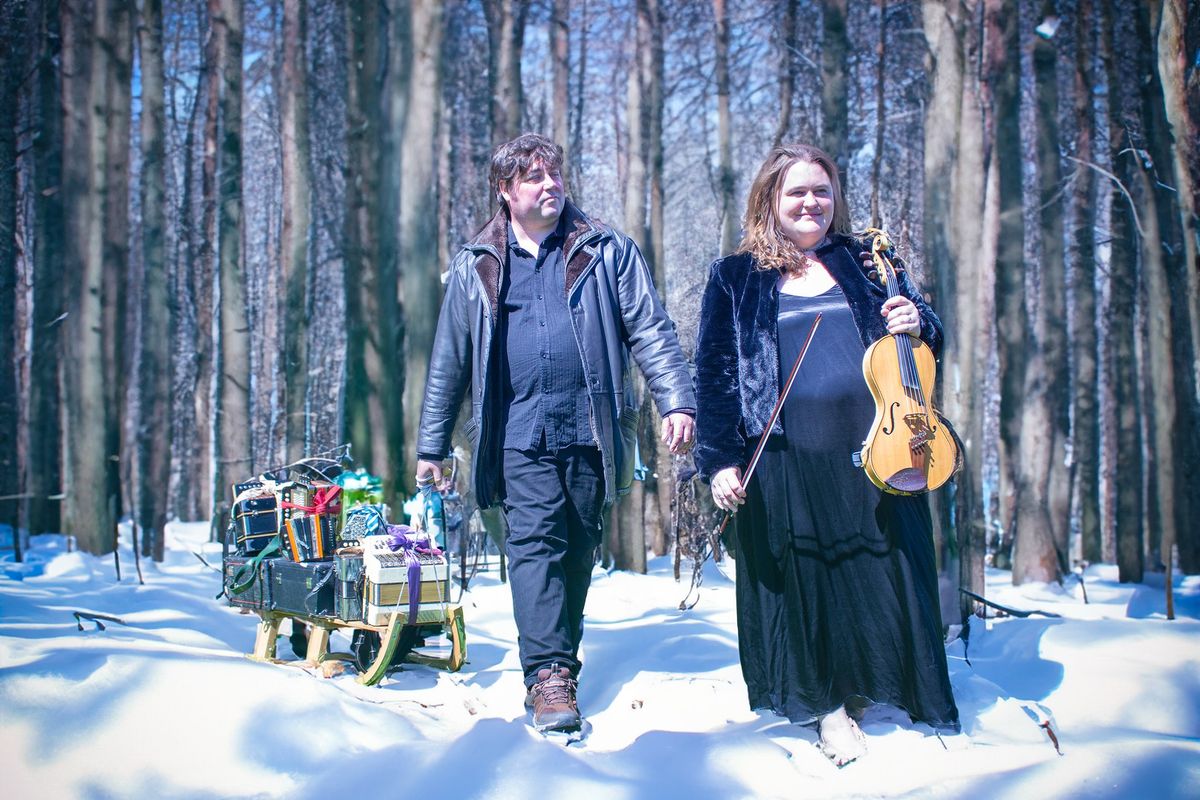 Jackie Oates & John Spiers + support by Linda Watkins @ Wychwood Folk & Acoustic Club