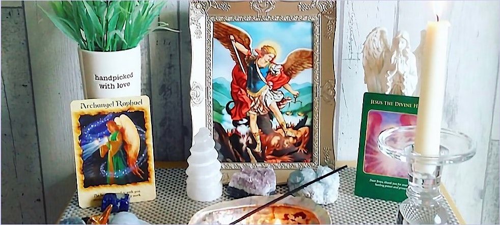 ANCESTRAL READING with GUIDED ALTAR with Psychic\/Medium Bianca Webb
