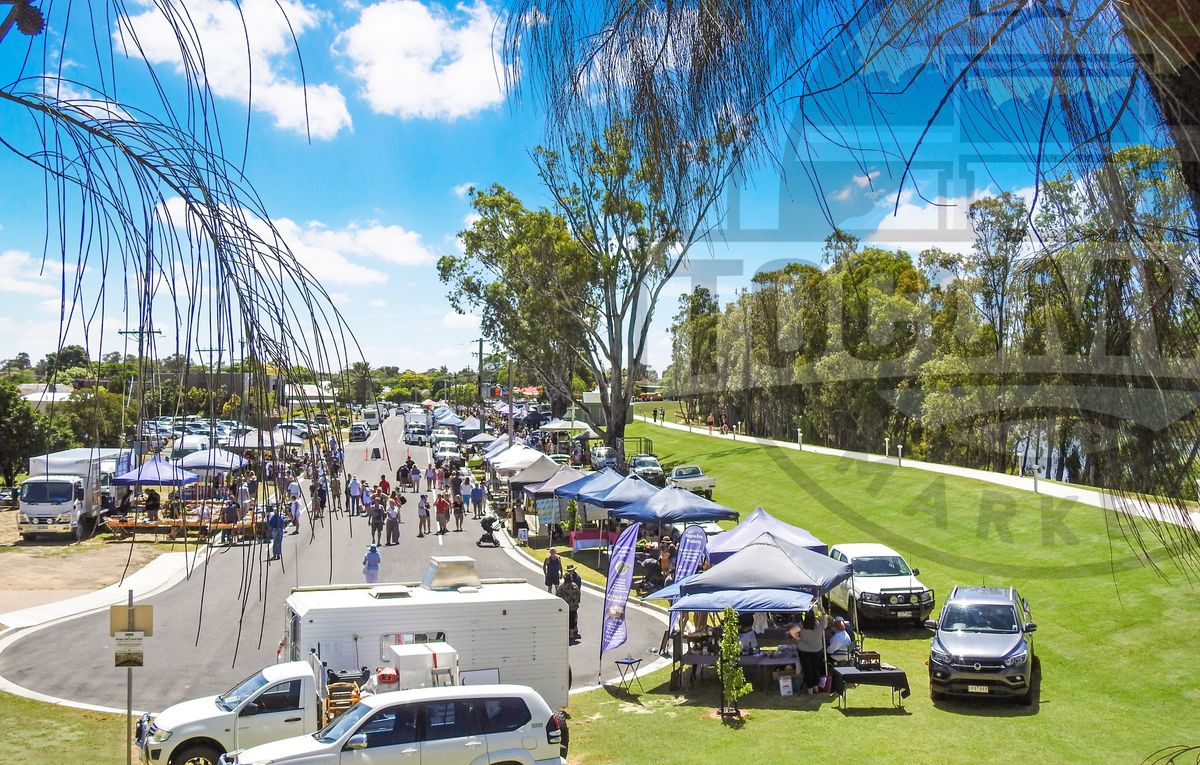 Tocumwal Foreshore Market - Australia Day! 