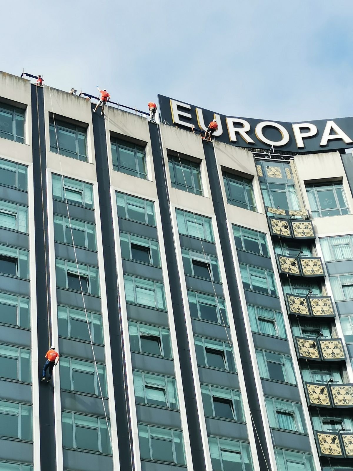 Europa Hotel Abseil 