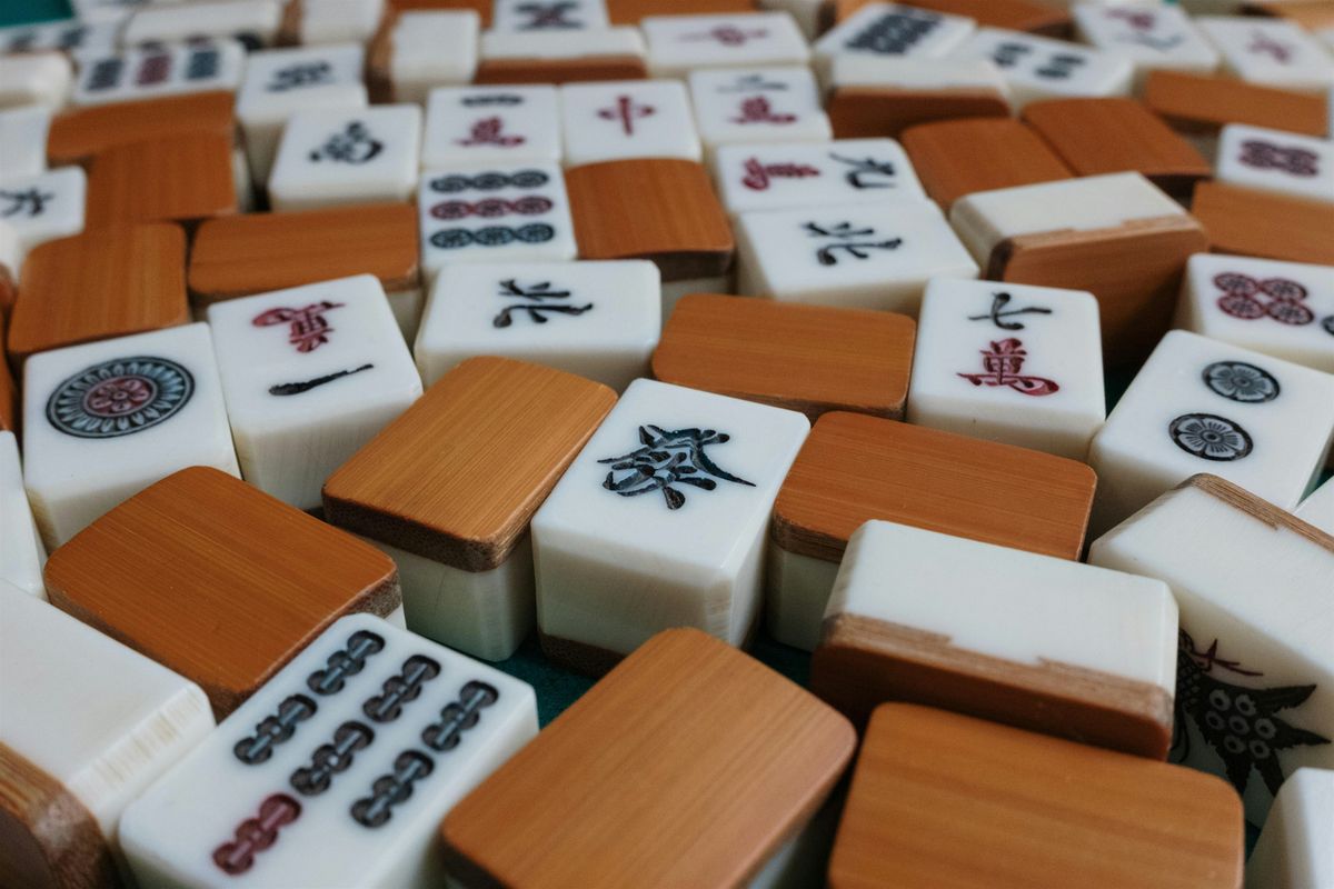 Analog Dinner Nights: Mahjong!