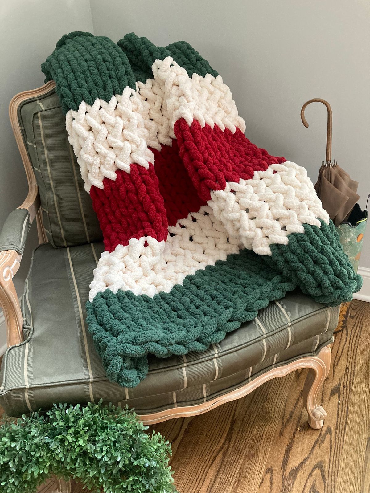  2.5 HOUR EXPERIENCE - CHUNKY KNIT BLANKET WORKSHOP