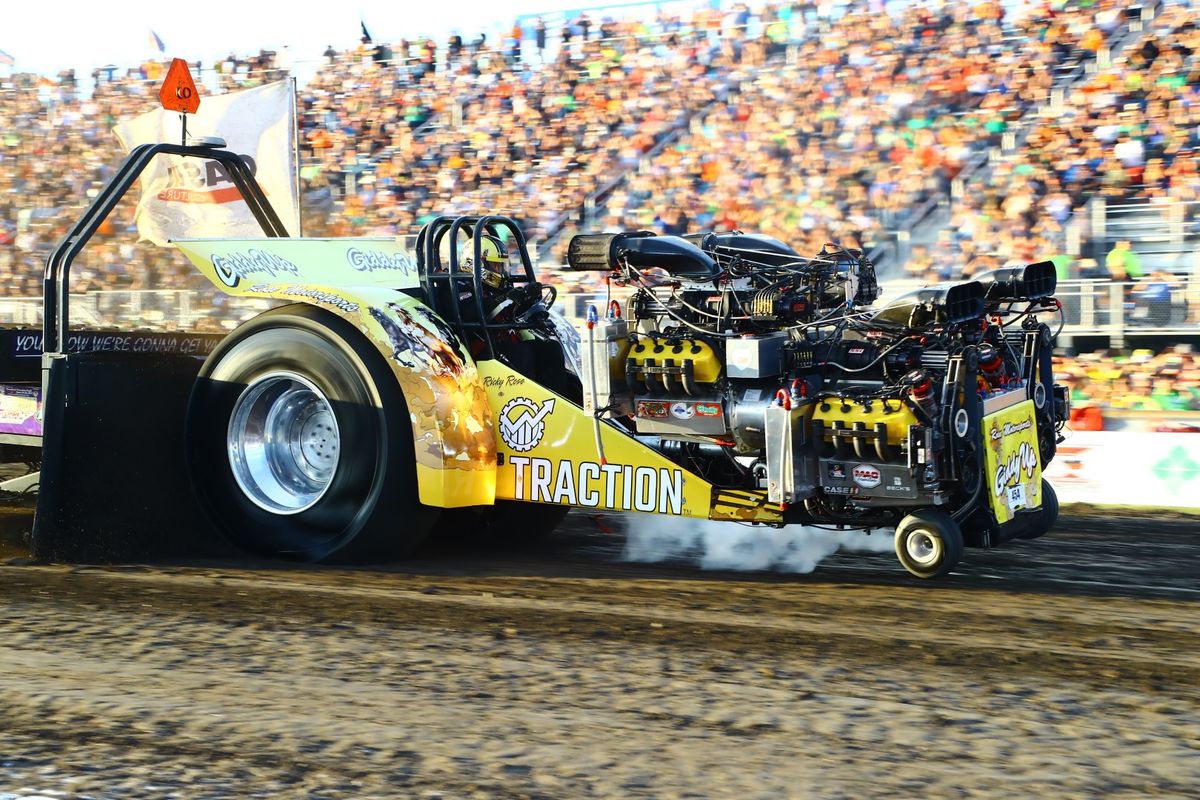 Championship Tractor Pull