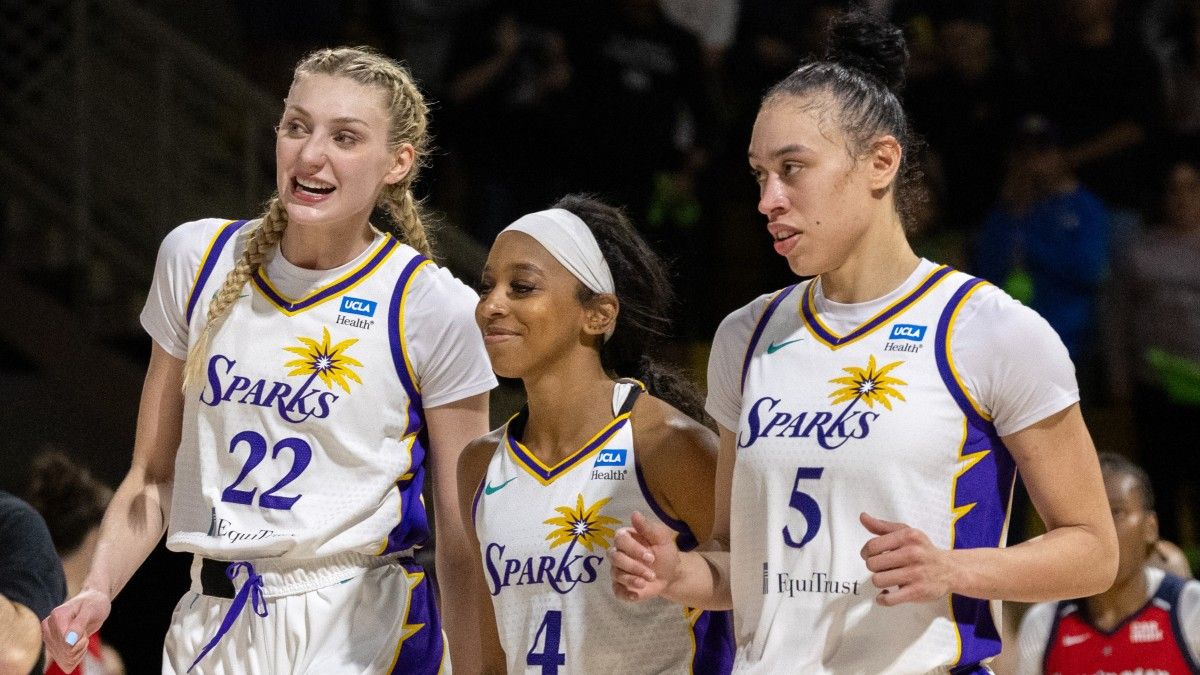 Minnesota Lynx at Los Angeles Sparks