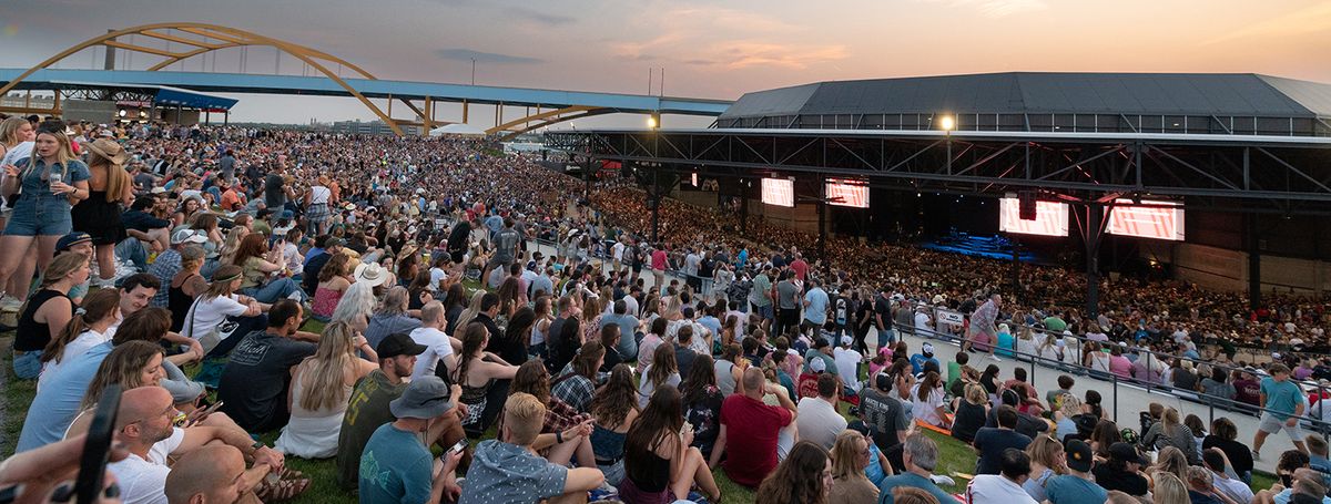 Summerfest at Henry Maier Festival Park - American Family Insurance Amphitheater