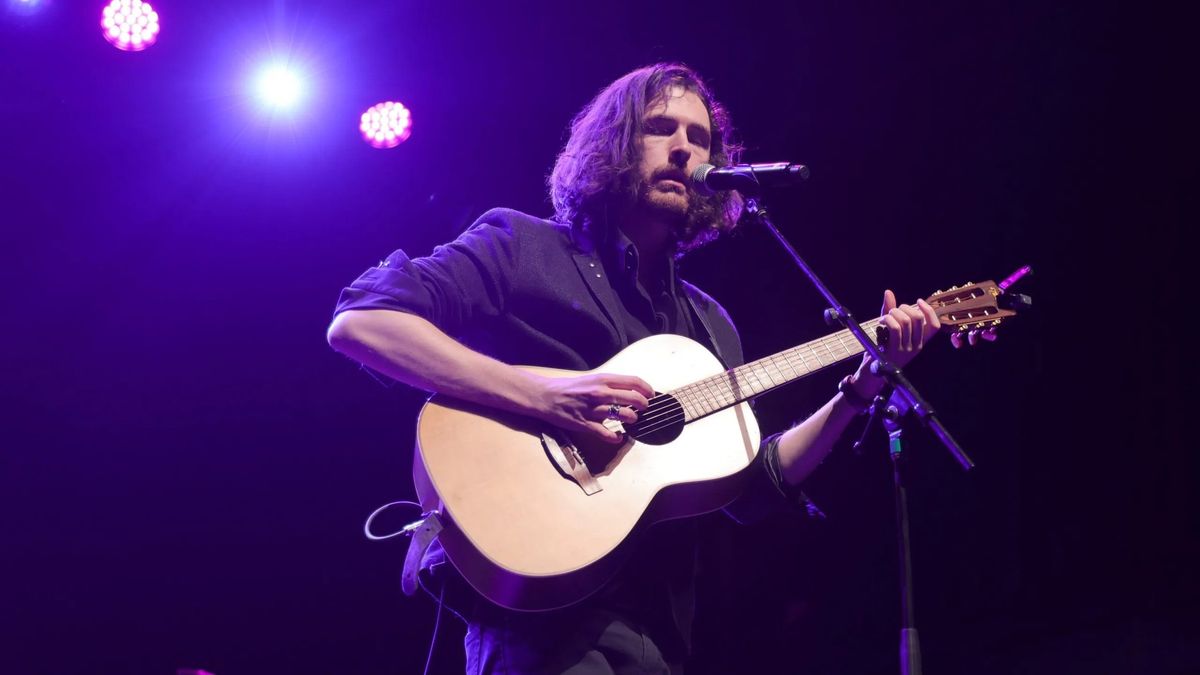 Hozier at The Pavilion At Star Lake, Burgettstown, PA