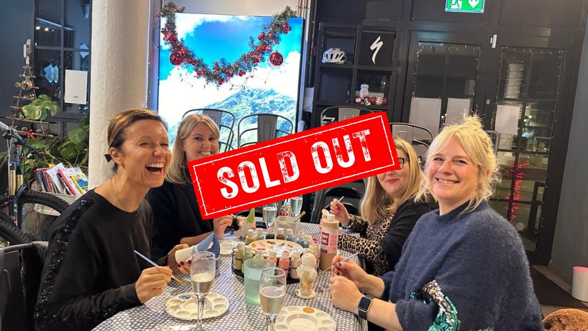 Christmas Pottery Painting & Prosecco - SOLD OUT!