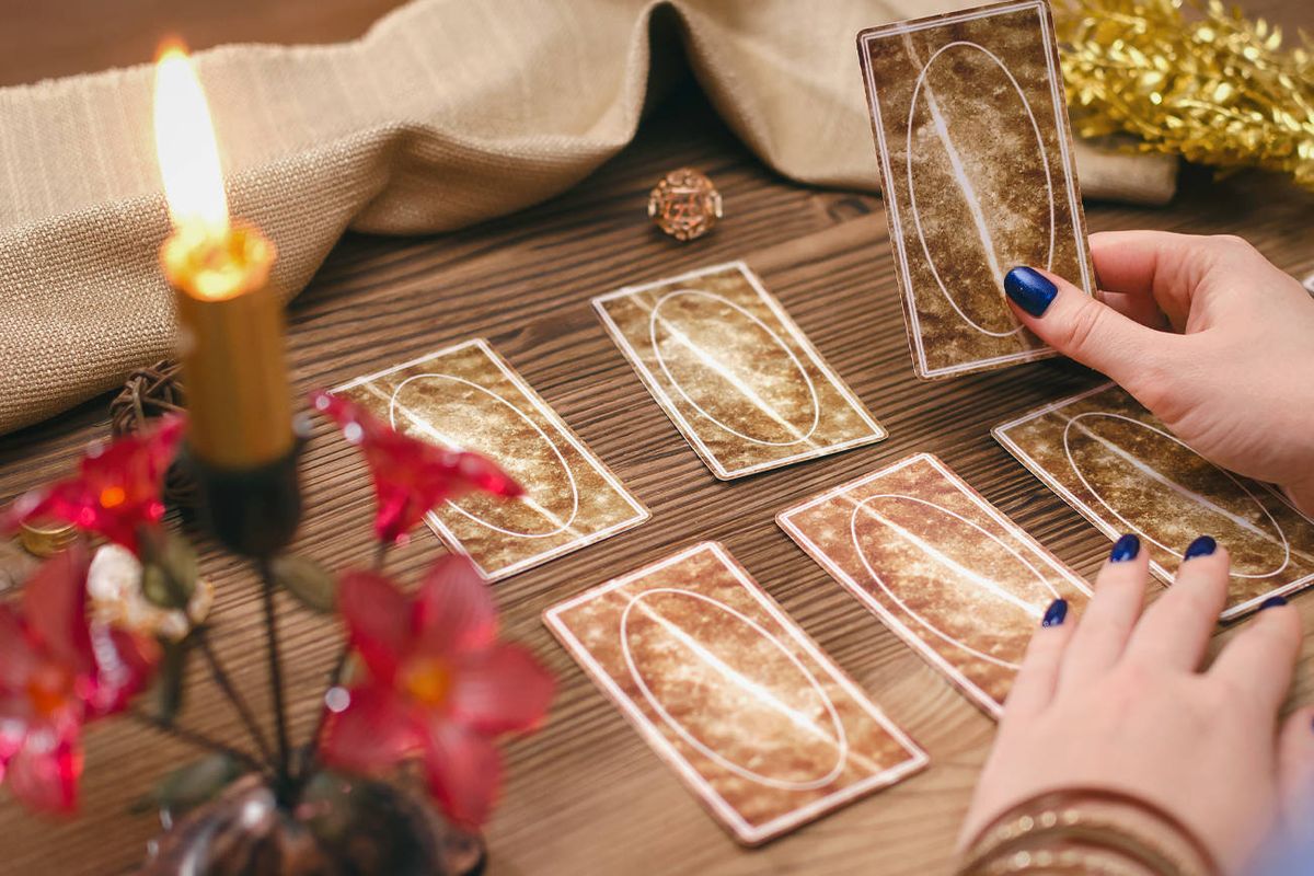 Learn Intuitive Tarot Reading