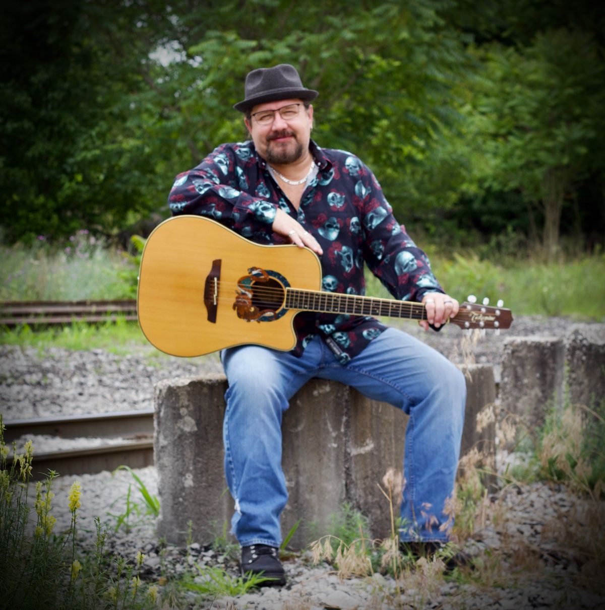 Jeff Workman Solo Acoustic at Tin Roof