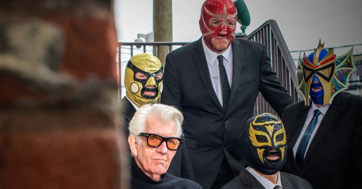 (TWO NIGHTS) Nick Lowe & Los Straitjackets at Mississippi Studios