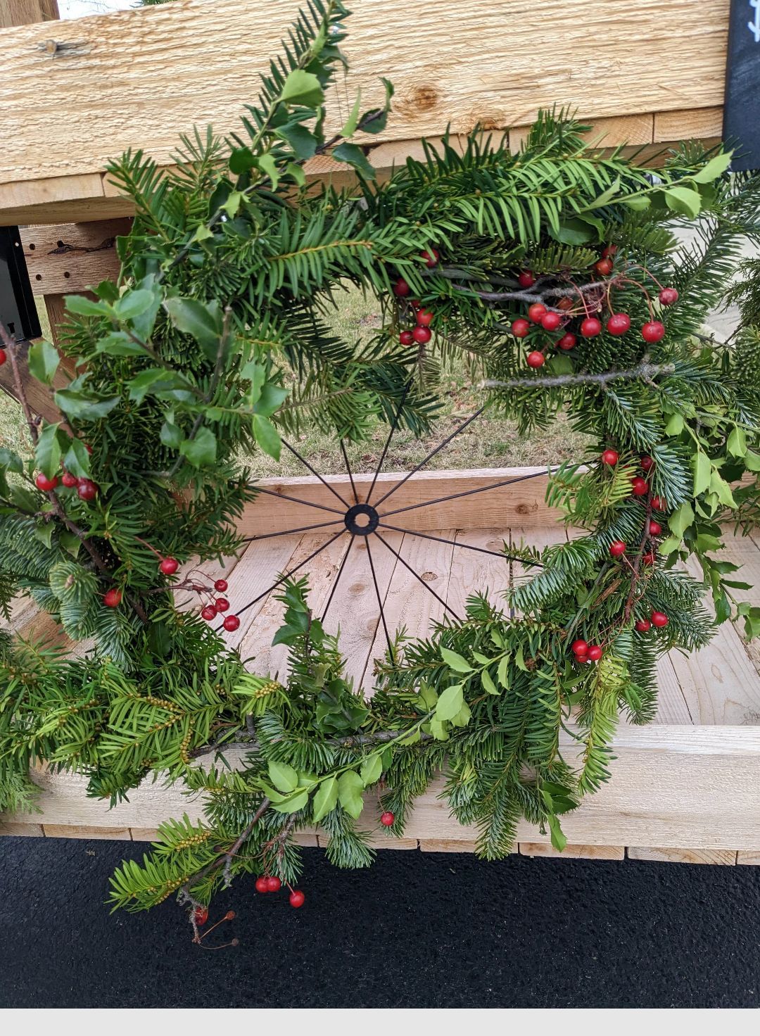 Christmas wreath Workshop at DC Estates Winery 