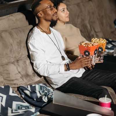 Folk At Florence Dock