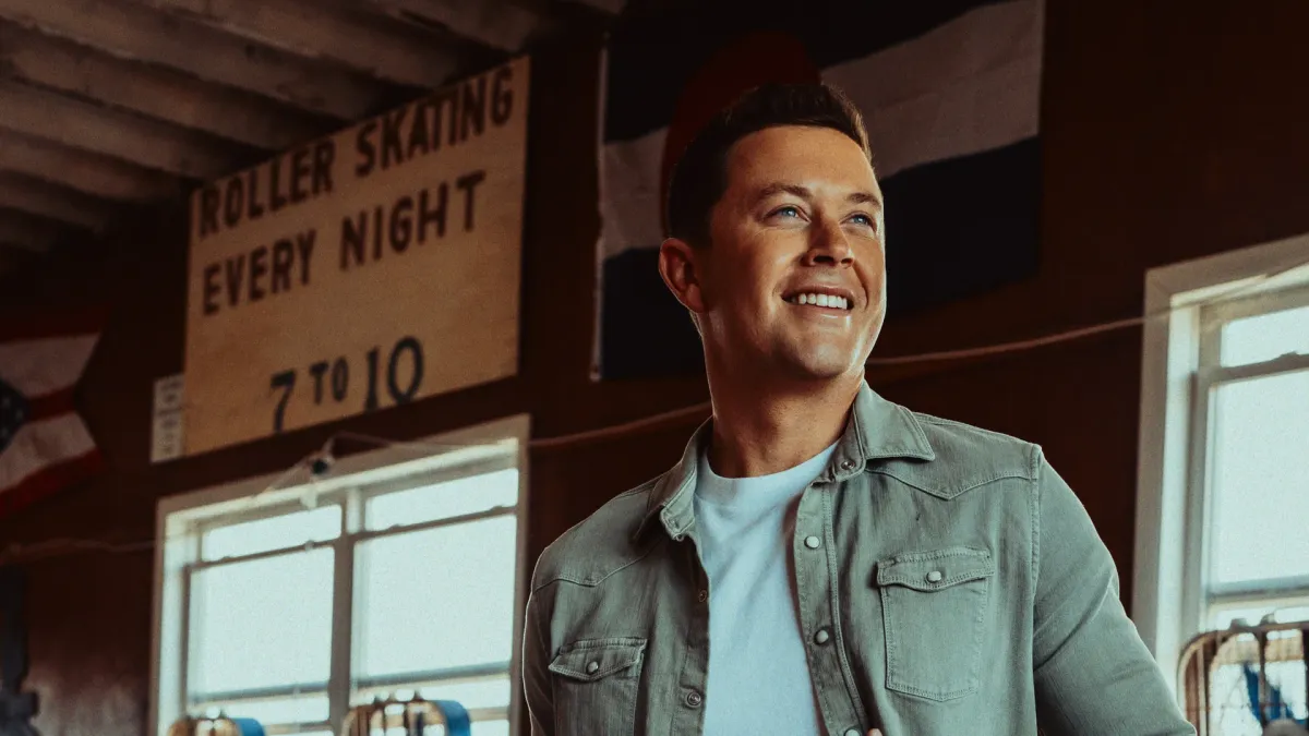 Scotty McCreery, Ashley Cooke in Greater London