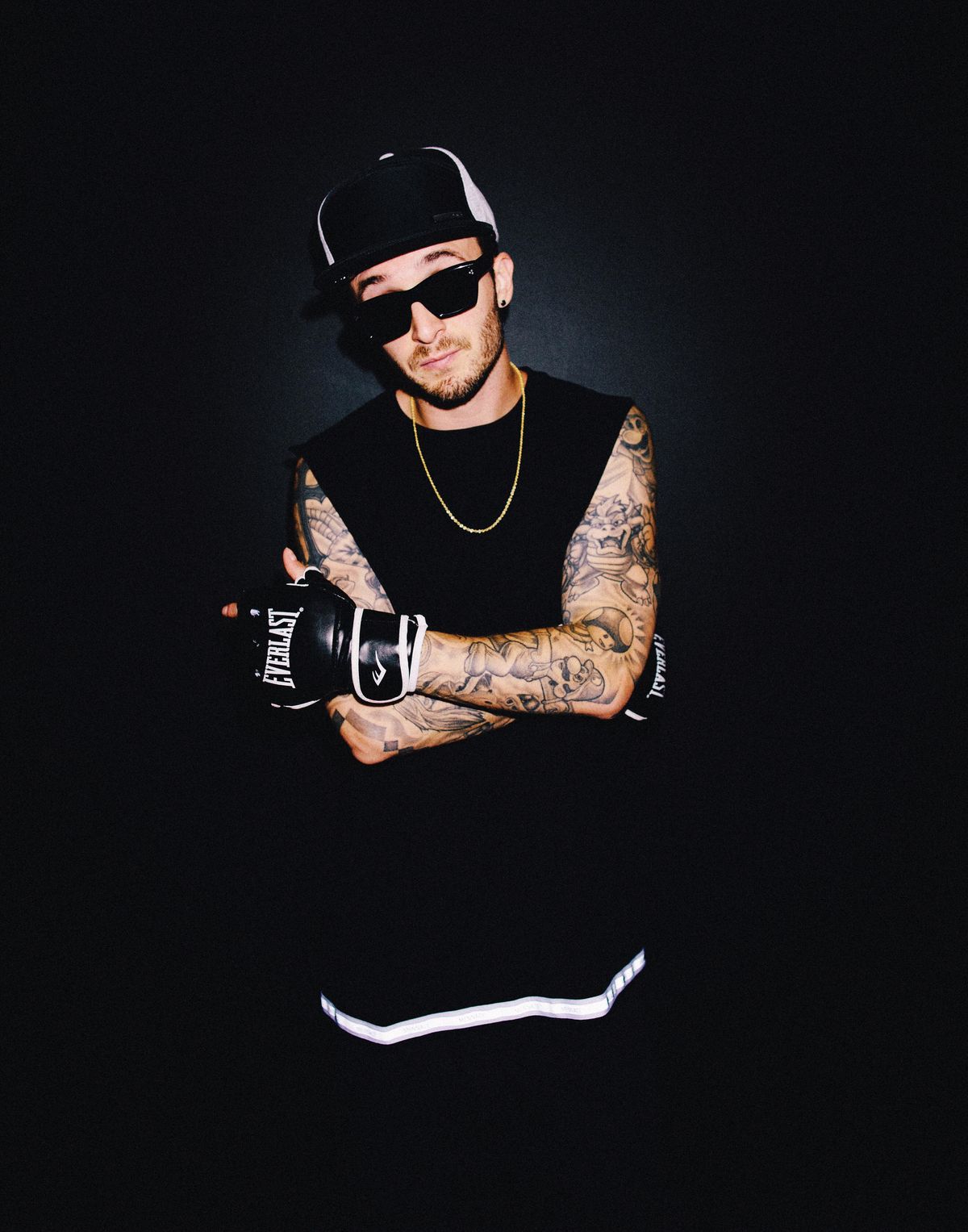 CHRIS WEBBY with special guests