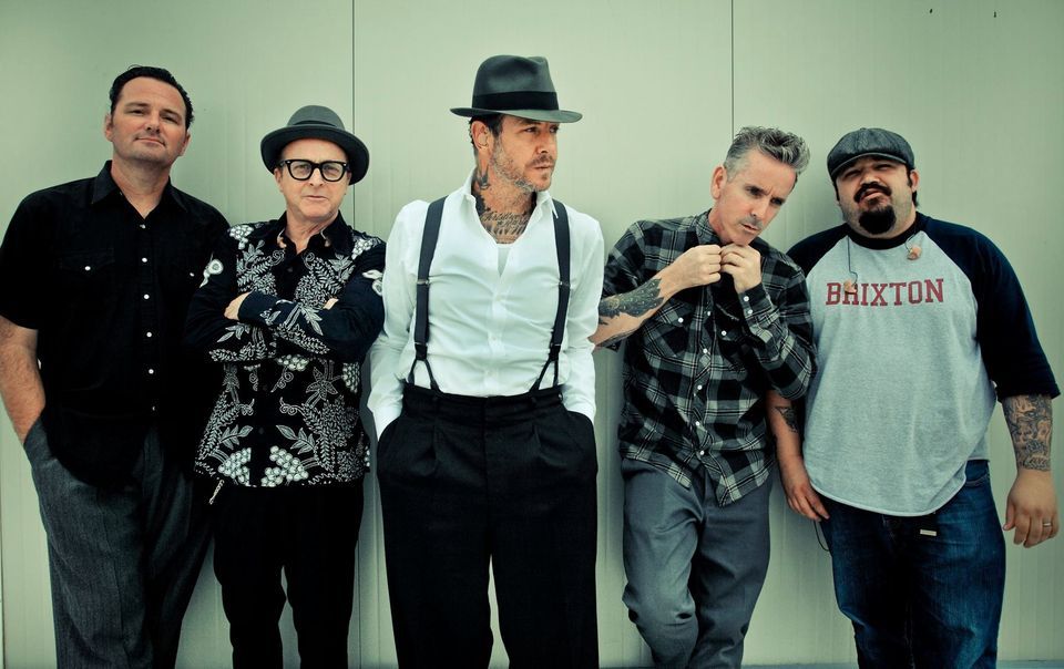 Social Distortion