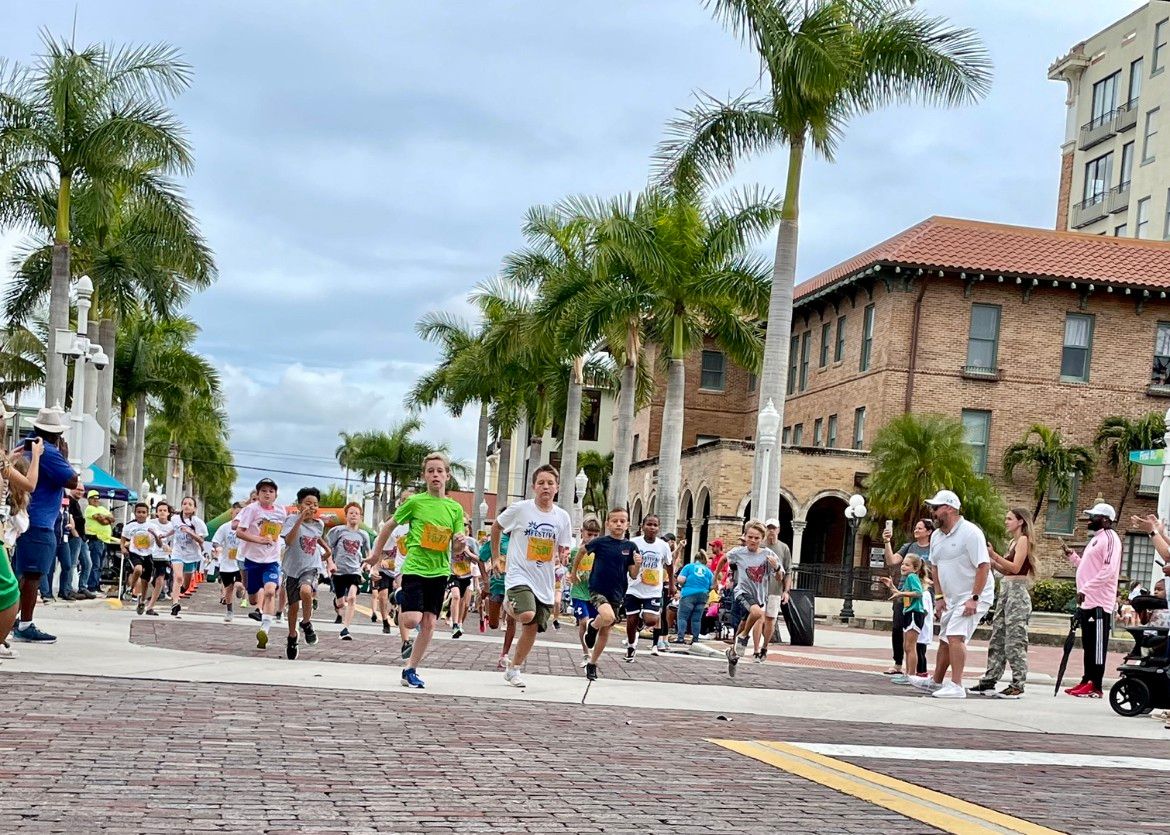 Junior Fun Run (official event of the Edison Festival of Light)