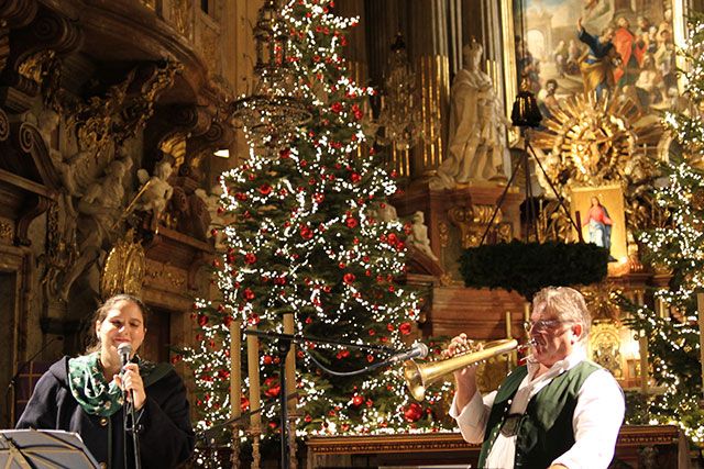 Weihnachtskonzert mit NATALIE und STEIRER FRANZ 