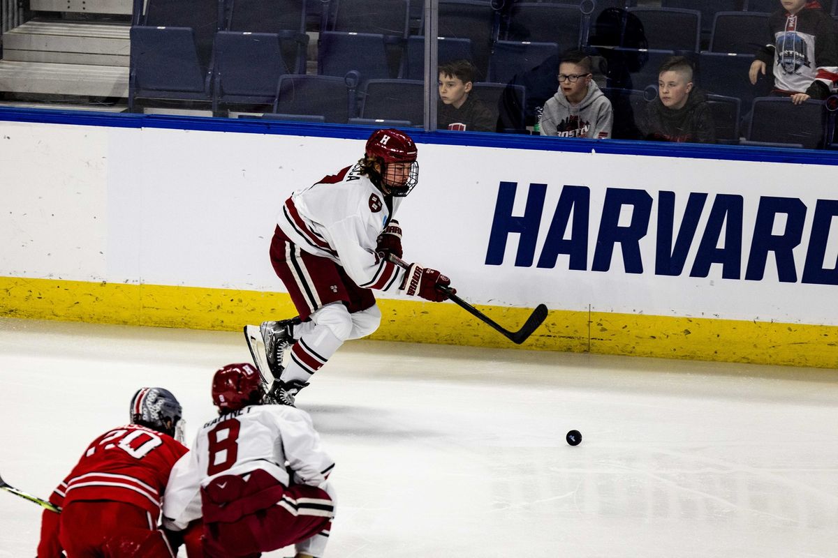 Harvard Crimson vs. St. Lawrence Saints