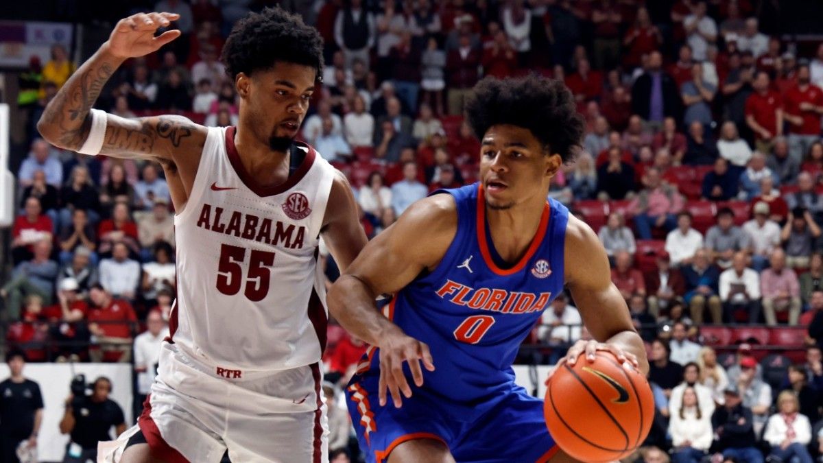 Florida Gators at Alabama Crimson Tide Mens Basketball