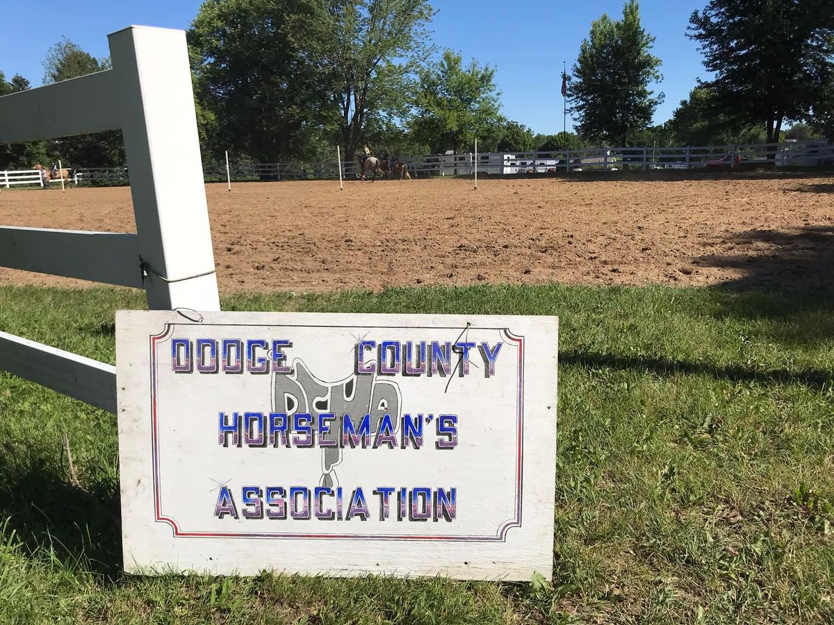 Dodge County Horsemen's Assn. Pleasure Show